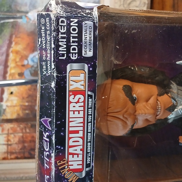 Limited Edition Super VINTAGE HEADLINERS Star Trek Klingon Headliners XL Figure - Picture 9 of 9
